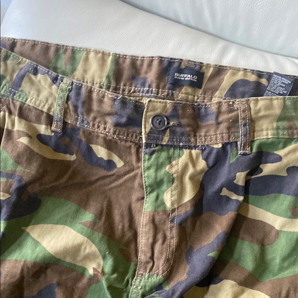 Buffalo David Bitton Camouflage shorts